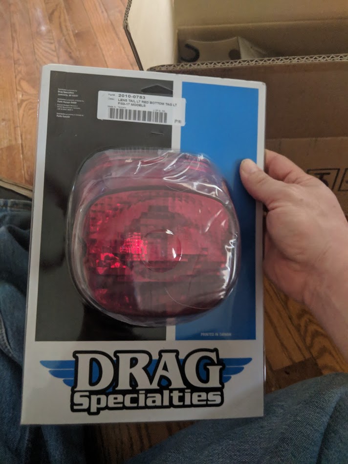 Packaging for a Drag Specialties tail light, part number 2010-0785