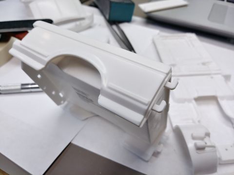 1995 Ford Bronco - On to the passenger bed side.