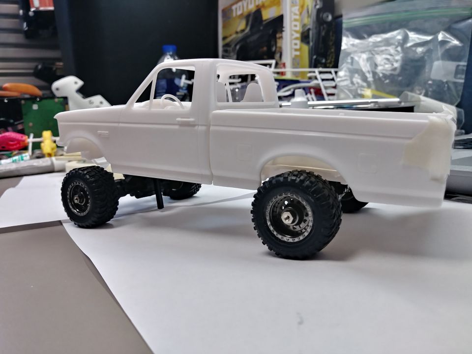 Mocked up on the Lightning. These aren't gonna be the axles I'm using for it. 1) They're not scale. 2) They are geared for torque not for speed. 3) This is gonna be a 2wd truck.