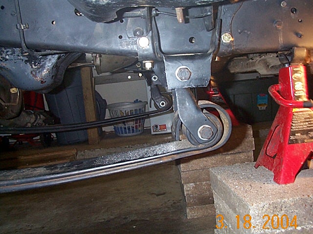 raised up shackle into hangar about 1.5"