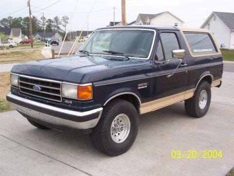 1991 Ford Bronco photo