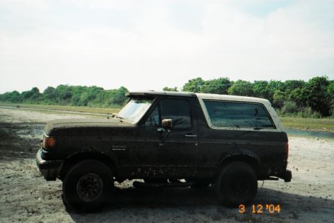 1990 Ford Bronco photo