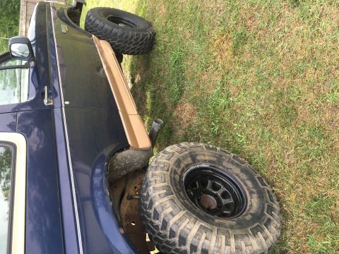 1995 Ford Bronco photo