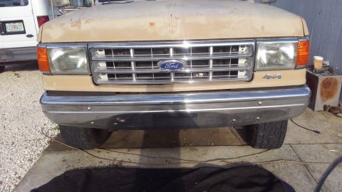 1990 Ford F-250 - my old bumper is in very good shape but very plane looking. really just needed to be remounted staighter