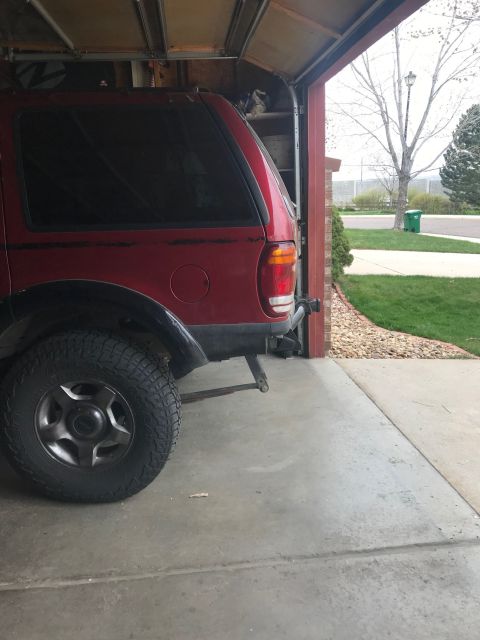 2000 Ford Explorer
