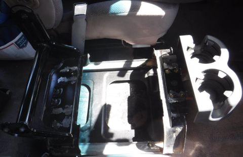 1992 Ford Bronco - Bolted in temporarily, while deciding what to do next... The plan is to build a much thinner cushion, raised up 3" or so, maximizing t…