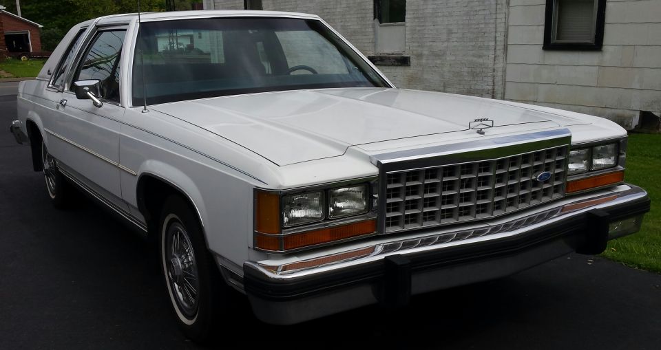 1986 Ford Crown Victoria “Sherrie”