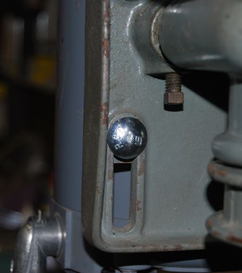 2002 Ford Ranger - motor mounting bolts