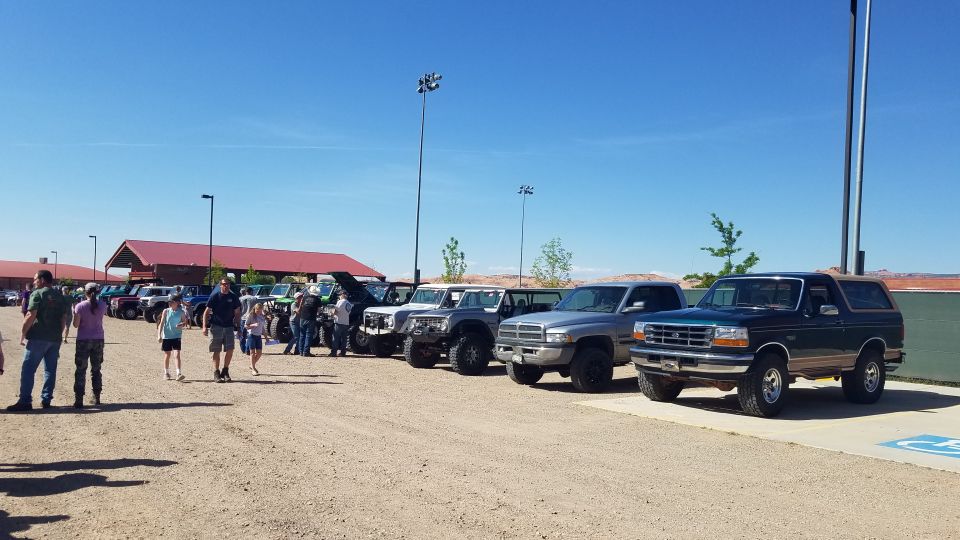 Dark blue 1992 Ford Bronco parked in a lot with other vehicles