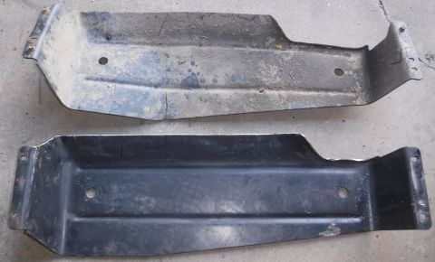 1992 Ford Bronco - Trimmed the front lip of the brick nose skid plate clear the cross member.