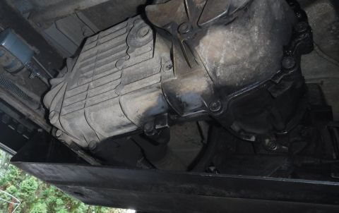 1992 Ford Bronco - Test fit of the modified brick nose skid plate. Will work fine as is, but some protection of the backside of the transfer case would be nic…