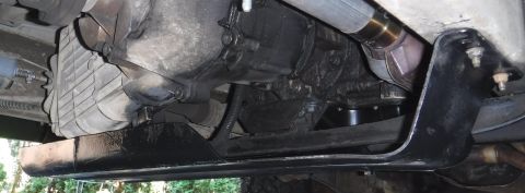 1992 Ford Bronco - Modified brick nose skid plate mounted up, with a quick and dirty paint job.