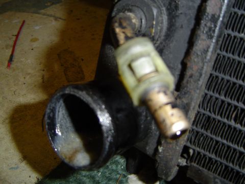 1993 Jeep Grand Cherokee - Stupid Quick connectors for the tranny cooler lines