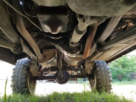 1974 Ford Bronco - The engine has surprisingly-few leaks, but the transmission pan is damp. The metal dragging against the driveshaft is relatively silent. We…