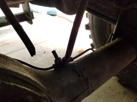 1974 Ford Bronco - Both differential vent tubes are broken off. UPDATE: They've been replaced with silicone tubing.