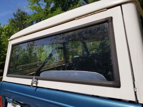 1974 Ford Bronco - The window gaskets are shot, but so arethe few other body seals that are installed. There's a box full of new seals. The front headliner is…