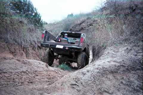 1978 Ford Bronco - I finally said "Screw it!" and hauled up the hill in Reverse