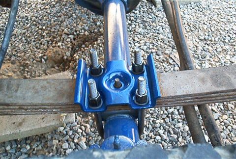 1986 Ford Bronco - The Ubolts I used for this initial mock up are two 3 1/4" ubolts on the 9" plate. A 4" and a 3 1/2" plate were used on the drivers side. Se…
