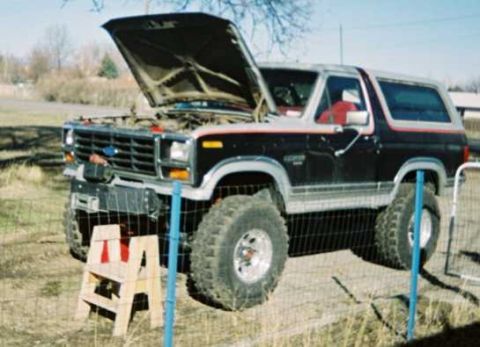 1984 Ford Bronco - Working under the hood