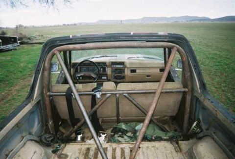 1983 Ford Bronco - the cage