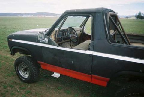 1983 Ford Bronco - my half doors