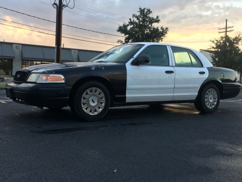 2005 Ford Crown Victoria