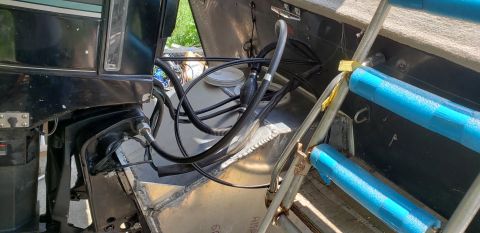 1990 Tracker Pro “Money Money Money”