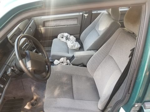 1994 Volvo 940 photo