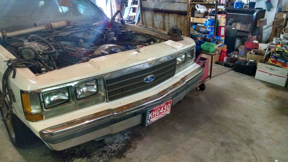 1991 Ford Crown Victoria LTD “The Ghost”