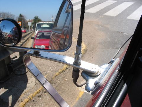 1989 Ford Bronco - Drivers side co-phased antenna mount point. Good ground = good SWR reading.