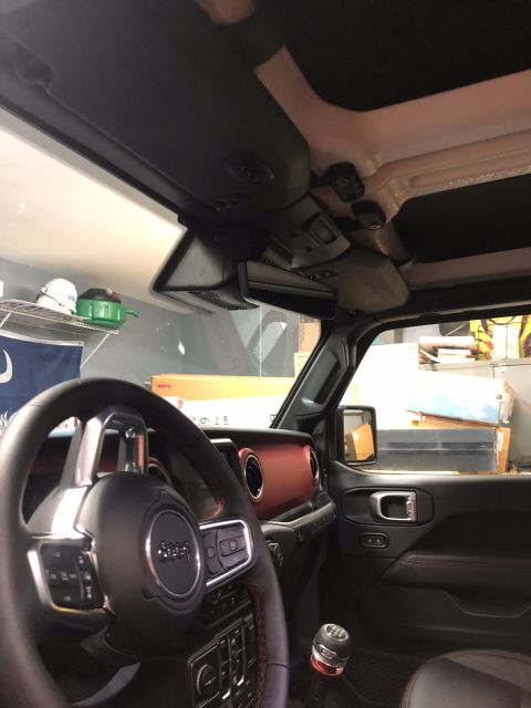 2019 Jeep Wrangler photo