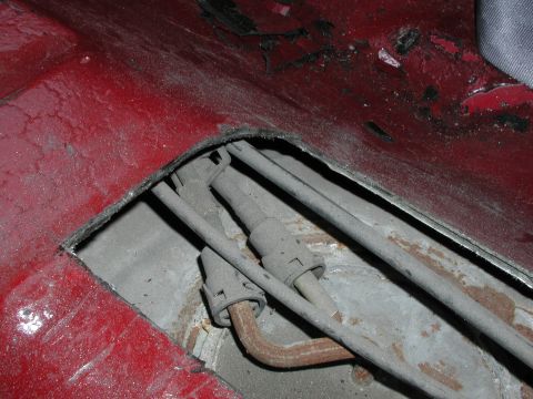 1992 Ford Taurus - Close shave?