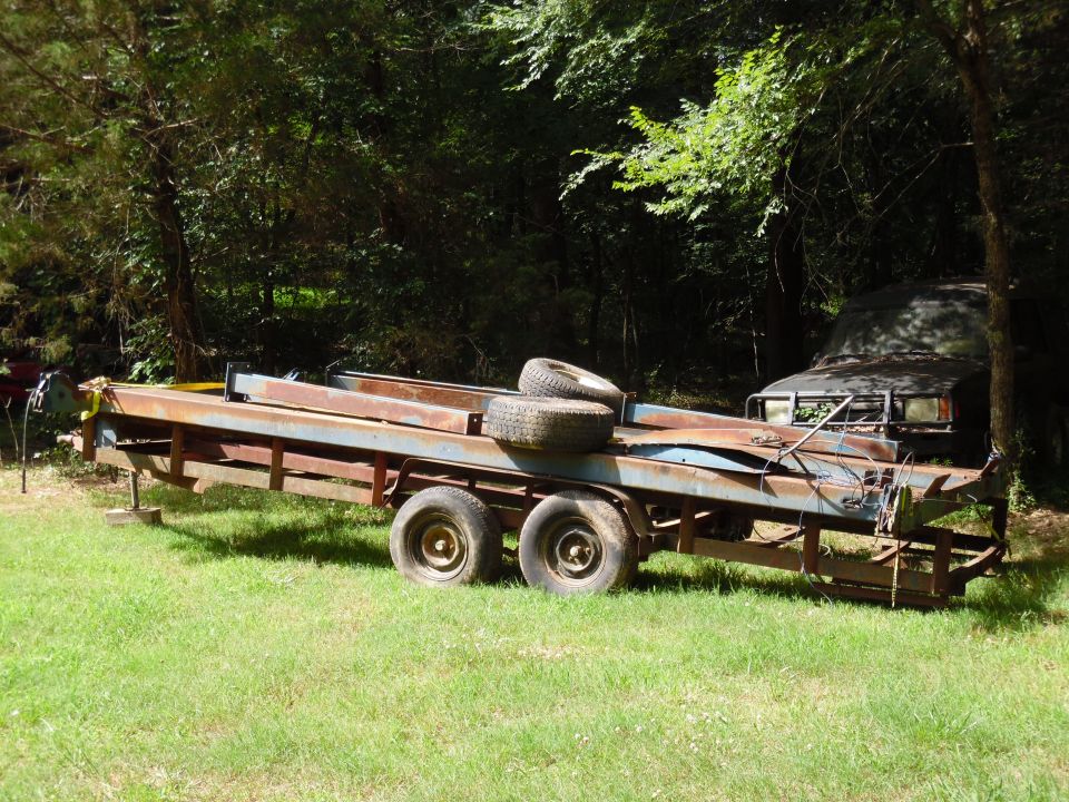 After I bought some property, I loaded the lift onto the trailer & hauled them away.