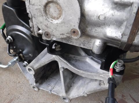 1992 Ford Bronco - Mount backside, super easy to tighten down the lower bolt when the accessory bracket is off the block!