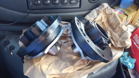 1996 Ford Bronco - rebuilt two F6TE-JA harmonic balancers for 96 351w with 4-point tone ring. done by Damper Dudes for around $120 each plus shipping. one for…