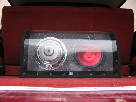 1989 Ford Bronco - Twin Twelves, with one reversed