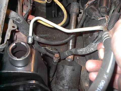 1986 Ford Bronco - New hose required as 78 has different fittings and one more 90 degree bend