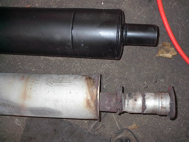 Welded universal truck 2 1/2" muffler vs crimped construction 2 1/4" POS
