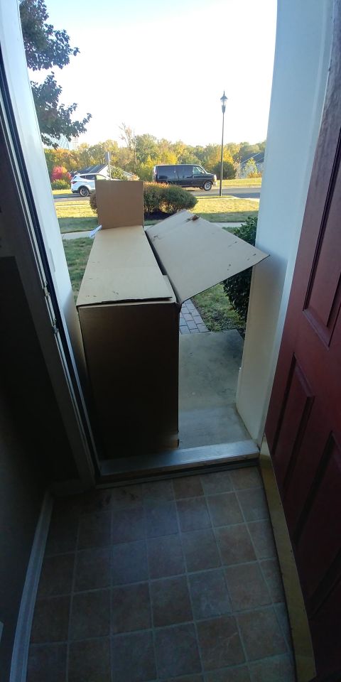 1996 Ford Bronco - 20191021 - UPS was nice enough to ignore my note to put it in the driveway and I was surprised to find it blockading my egress. New 96-97 P…