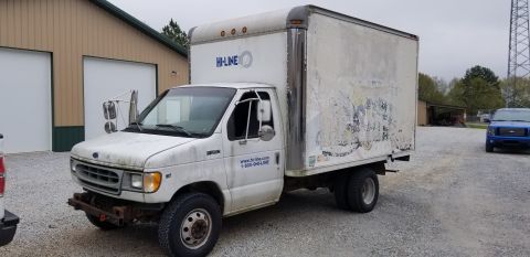 1998 Ford E350 photo