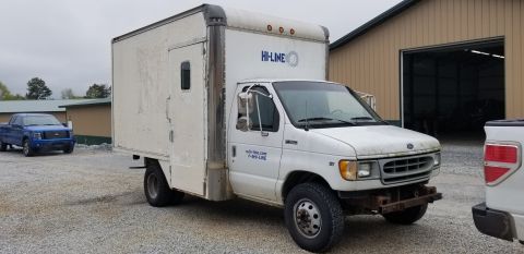 1998 Ford E350 photo