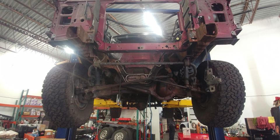 20191028 - Not every day I get to see the Bronco this barren, especially underneath. A lot cleaner than I expected as far as rust goes. There isn't much except on the frame horns on the front, the tow package and hitch, the cross members holding the gas tank, and the rear leaf spring hangers.
