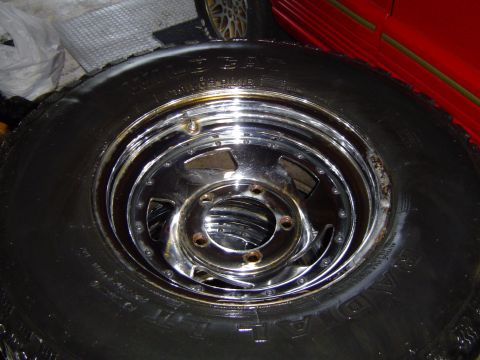 1993 Jeep Grand Cherokee - Went to the swap meet today, got these 31" tires, came with wheels that fit fullsize ford,,,gonna sell em i think