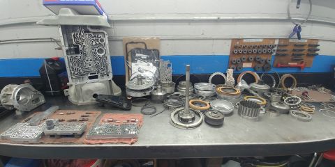 1996 Ford Bronco - 20191106 - Transmission is apart and all new steel 4r100 parts are in including a powerstroke torque converter.