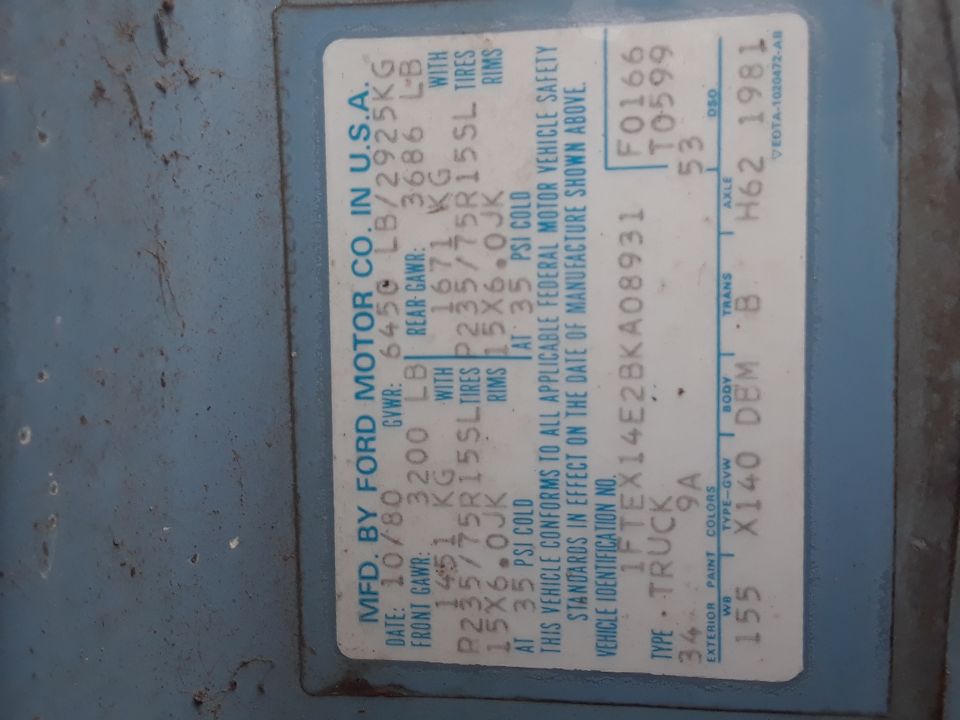 '81 Ford F-Series door certification label dated 10/80 with GVWR, axle ratings and P235/75R15SL tire data