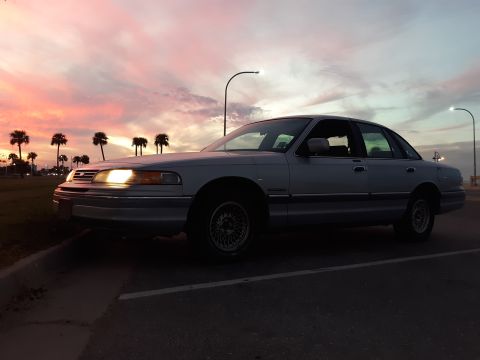 1994 Ford Crown Victoria