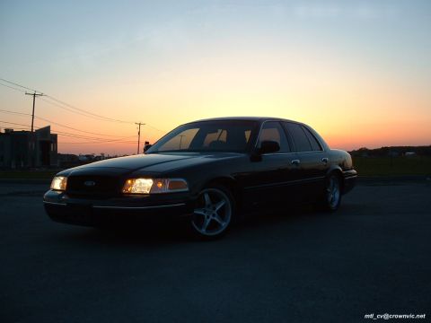 2000 Ford Crown Victoria - 2002 set-up.