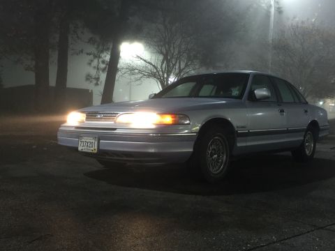 1994 Ford Crown Victoria
