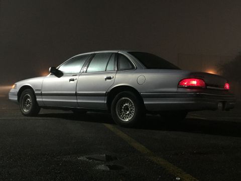 1994 Ford Crown Victoria