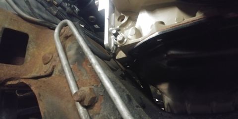 1996 Ford Bronco - 20191219 - Pretty tight fit between the engine and crossmember